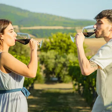 Casale Poggio Nebbia Séjour à la ferme Tarquinia
